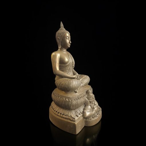 Tượng phật thích ca trong phật giáo nam tông
