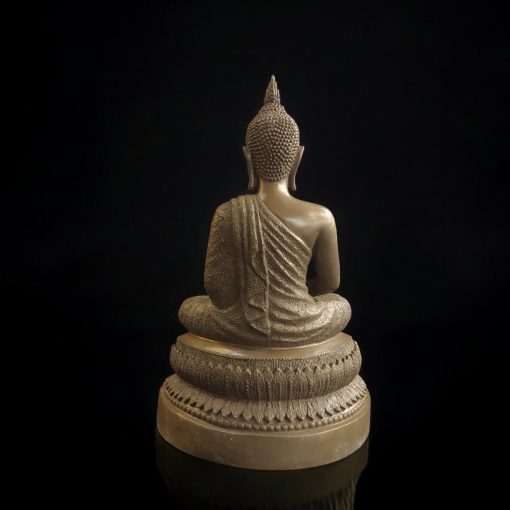 Tượng phật thích ca trong phật giáo nam tông