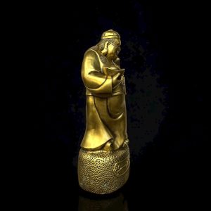 TƯỢNG LÃO QUẢN GIA THẨM VẠN TAM BẰNG ĐỒNG TƯỢNG LÃO QUẢN GIA THẨM VẠN TAM BẰNG ĐỒNG